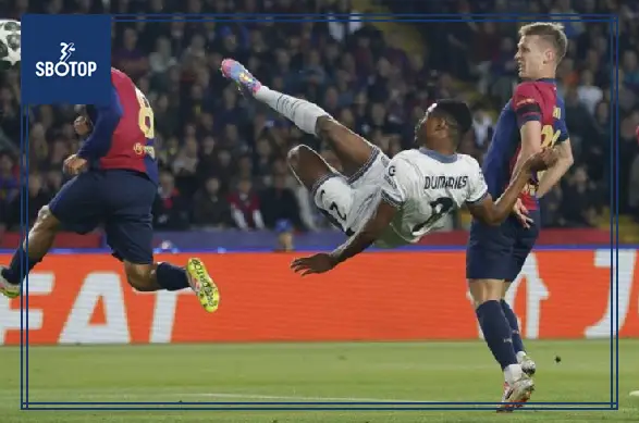 SBOTOP Barcelona gây sốc: Nhắm tới ngôi sao từng khiến họ ám ảnh tại Champions League