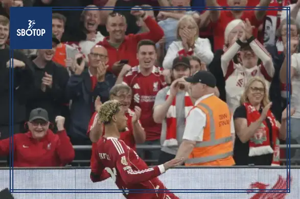 SBOTOP: Ekitike ca ngợi bản lĩnh thép của Liverpool ngay vòng khai mạc Ngoại hạng Anh